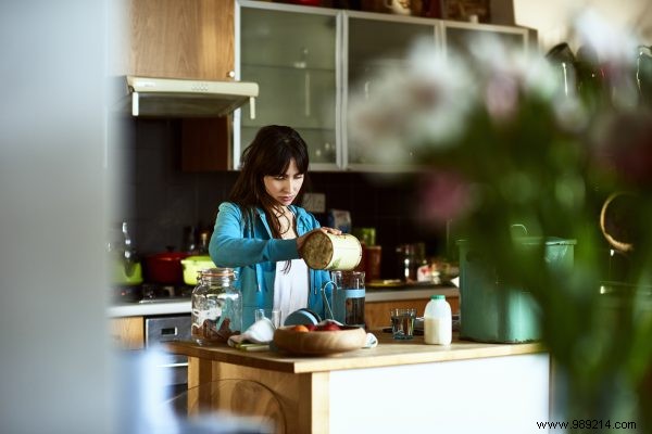 9 kitchen hacks for food storage 