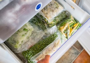 It is better not to keep these 6 foods in the freezer 