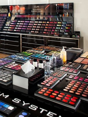 Hotspot:Inglot 