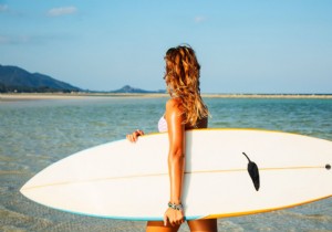 This is how you make beach waves 