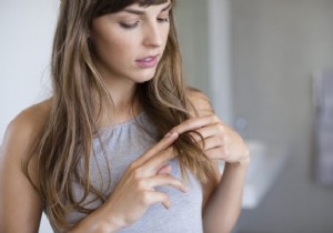 This way you can easily test how dry your hair is 