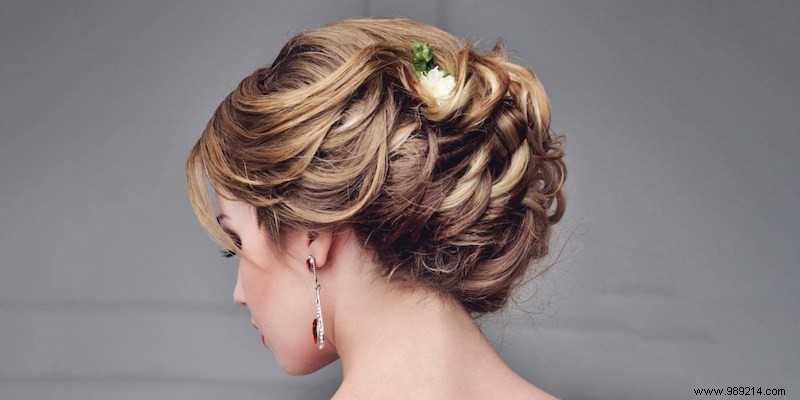 5 trending wedding hairstyles 