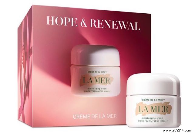 Estée Lauder Breast Cancer Campaign 2021 