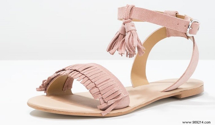 10 spring proof sandals 