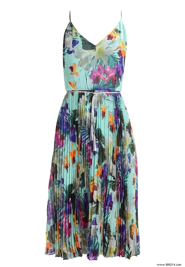 7 x dresses with flowers for spring 