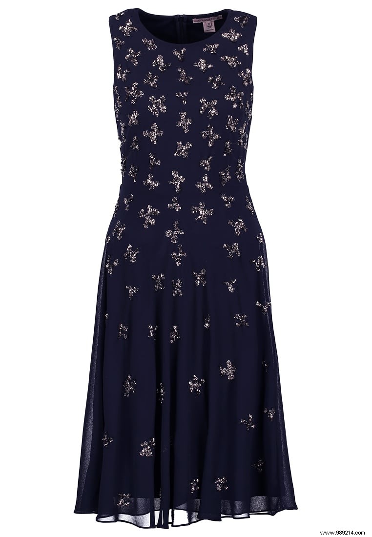 10 festive dresses for the holidays 