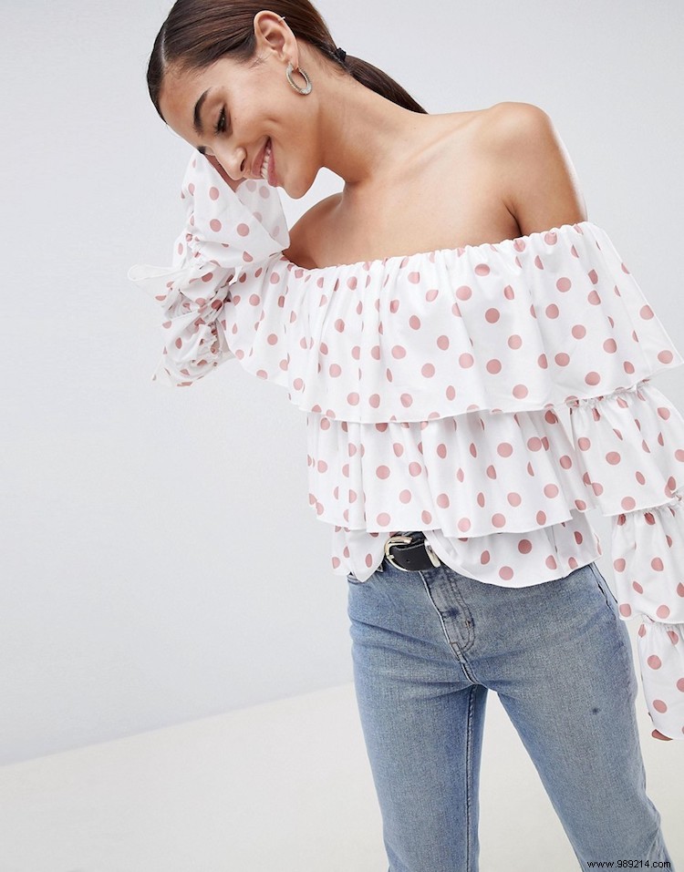 10 off-the-shoulder tops that are perfect for spring 