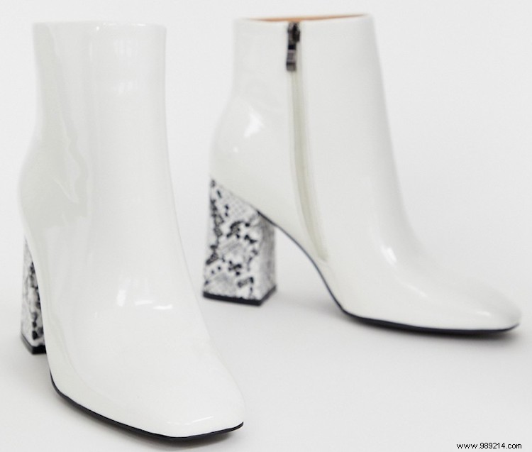 Trend:white ankle boots 