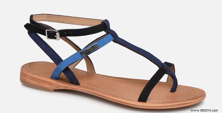 15 x spring proof sandals 