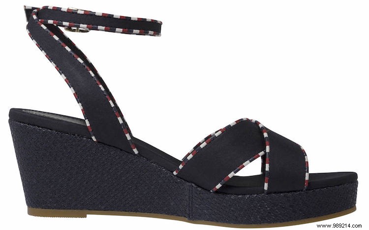 15 x comfortable heeled sandals you can walk in all day long 