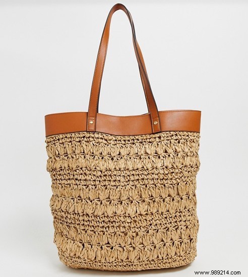 We wear these bags made of natural materials all summer 