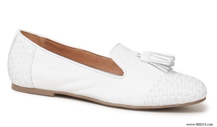 10 stylish loafers for the new season 