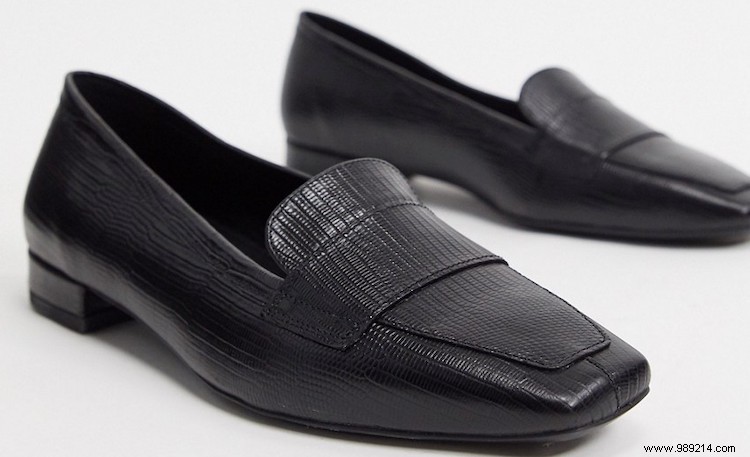 10 pairs of loafers to wear this spring 