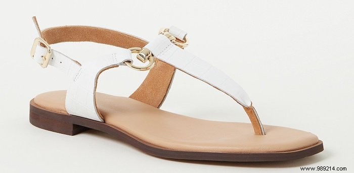 11 trendy sandals to transform your spring style 