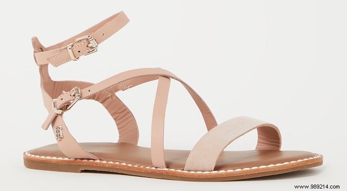 11 trendy sandals to transform your spring style 