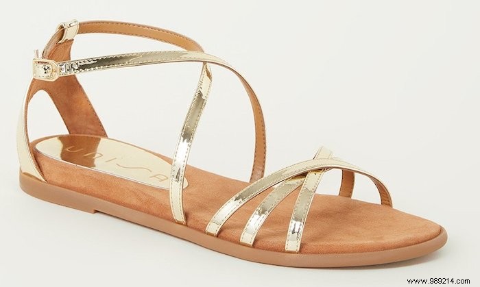 11 trendy sandals to transform your spring style 