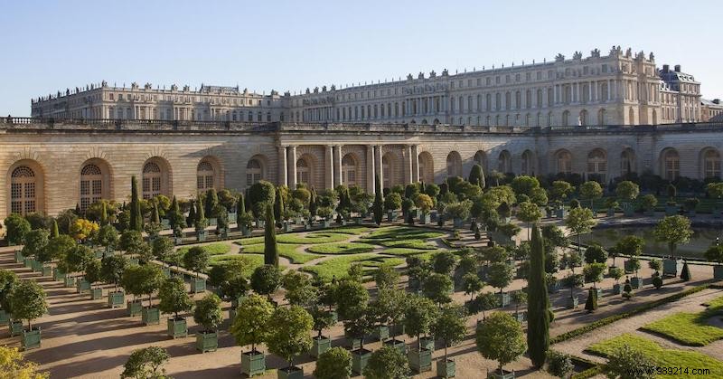 These are the 10 most popular royal palaces in Europe 