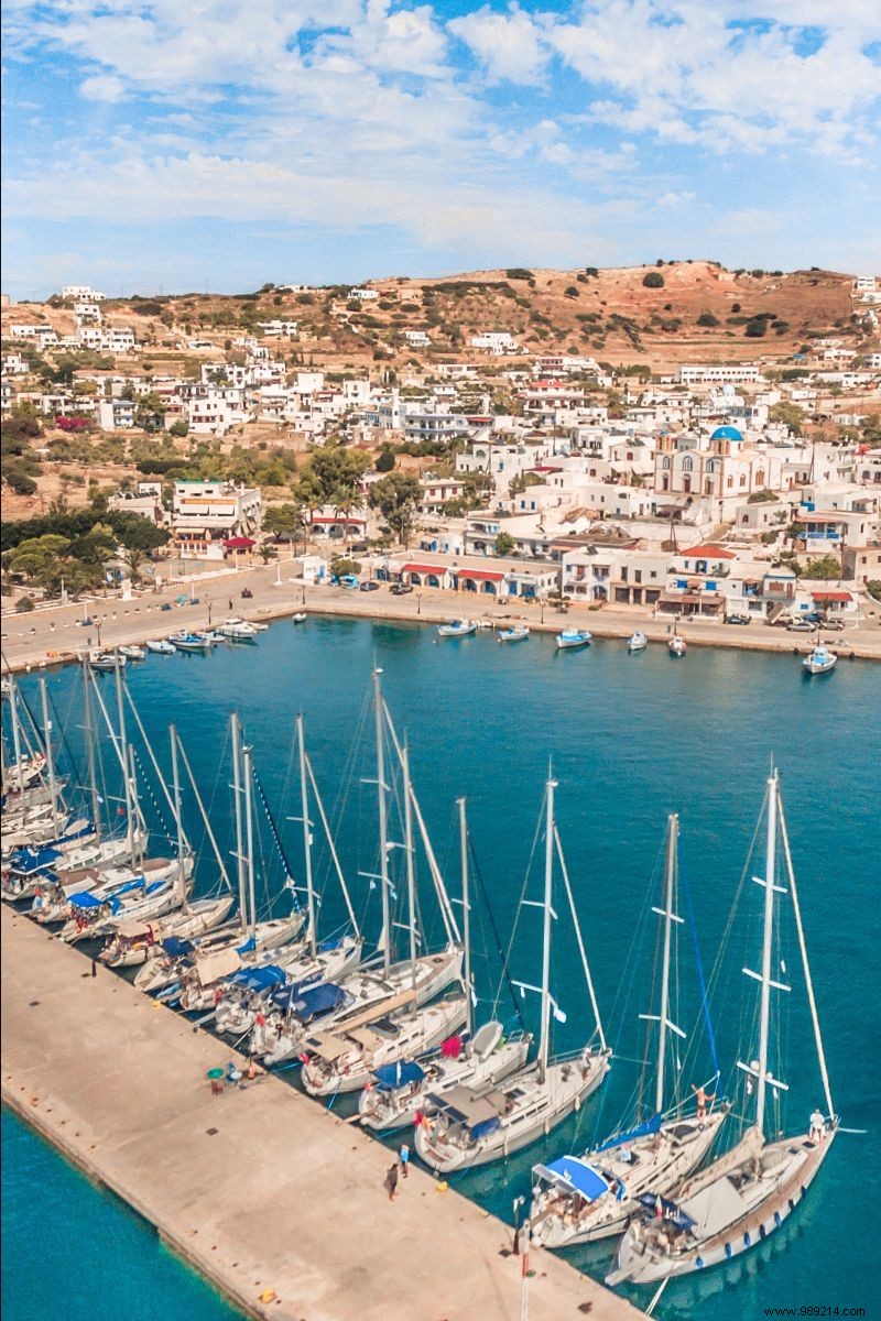 Island hopping in Greece:three great experiences 