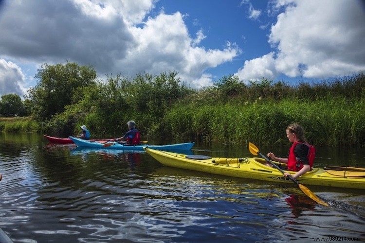 Ireland s finest walking, cycling and boating routes 