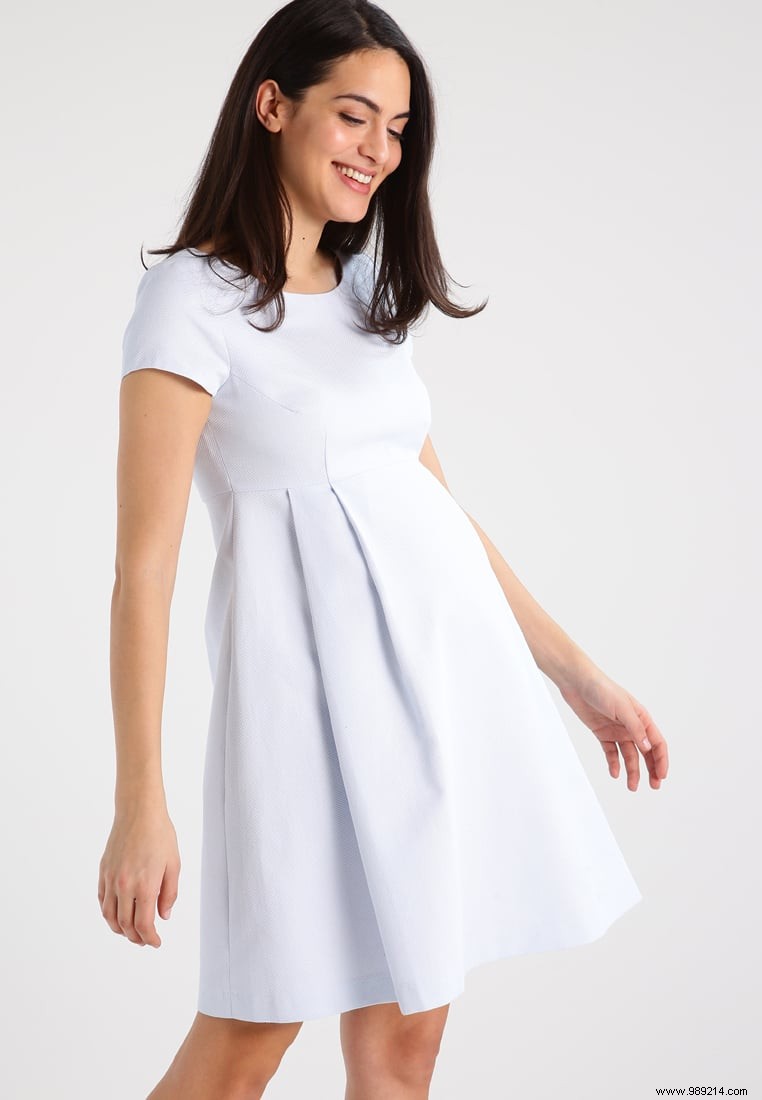 10 comfortable maternity dresses 