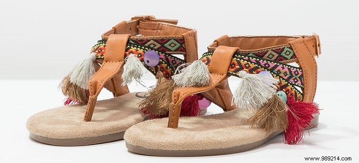 11 sandals for girls for spring 2017 