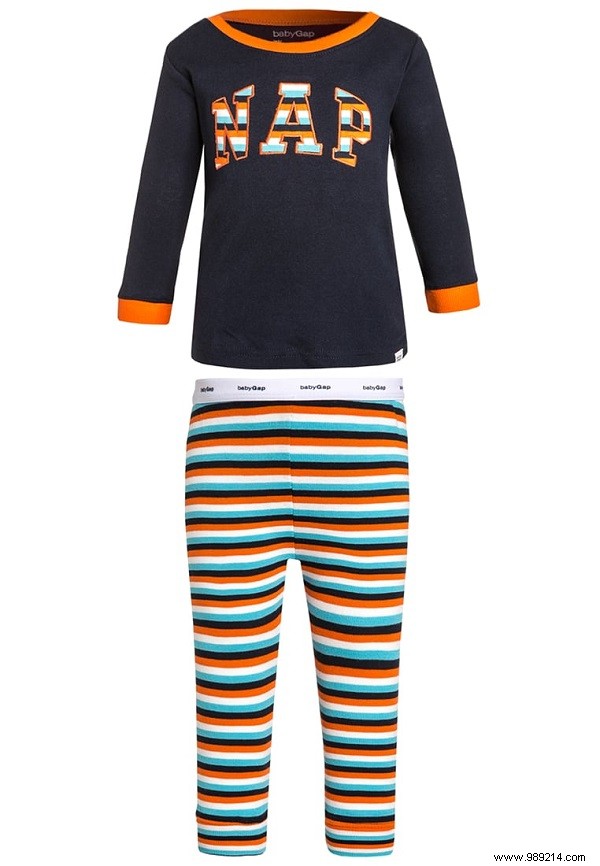 Cute, warm pajamas for kids 