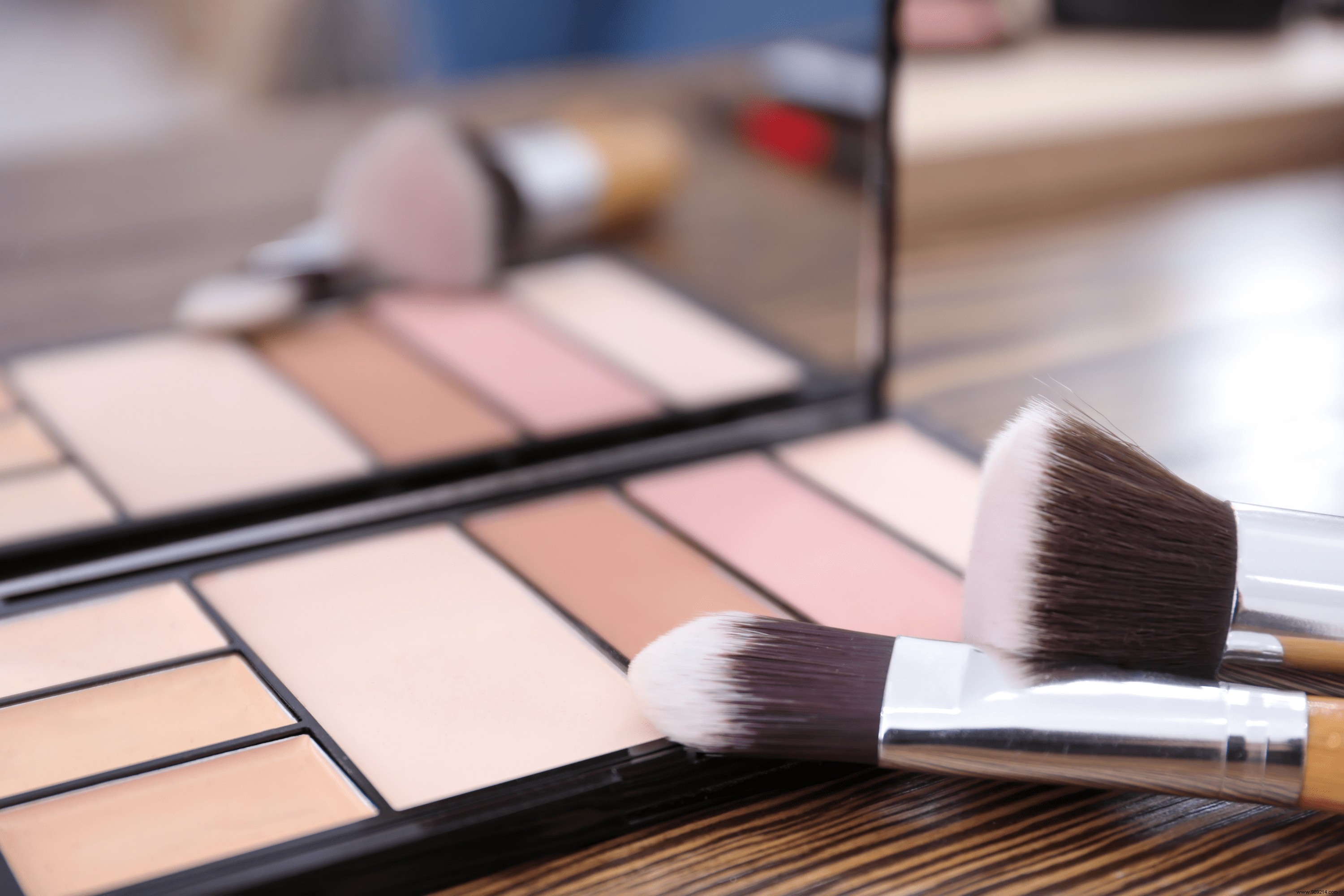 Where is the best place to buy organic makeup? 