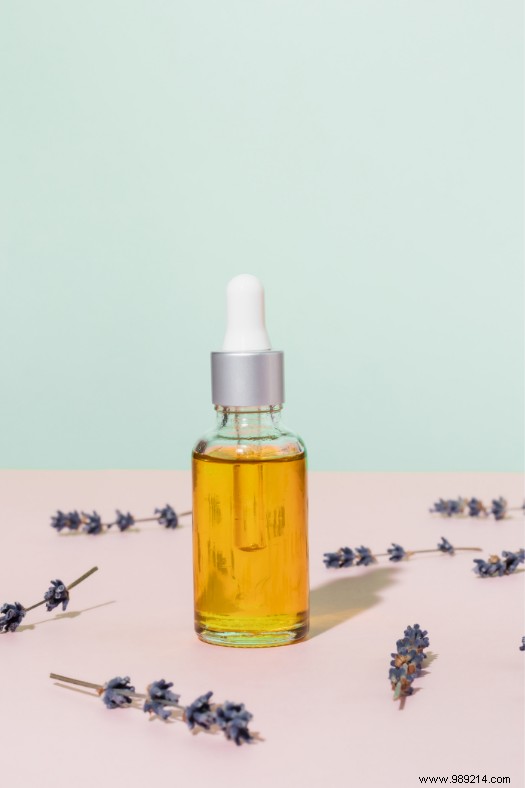 Jojoba oil:the ally of oily skin 