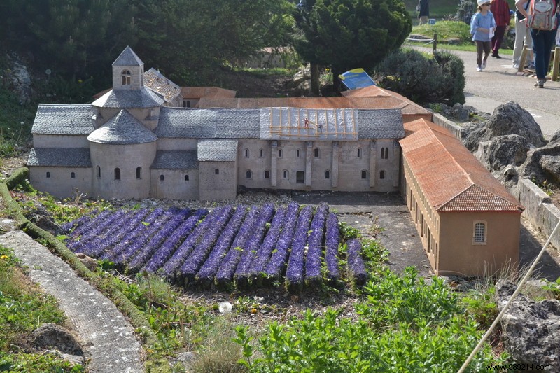 France Miniature:a tour of France in one day! 