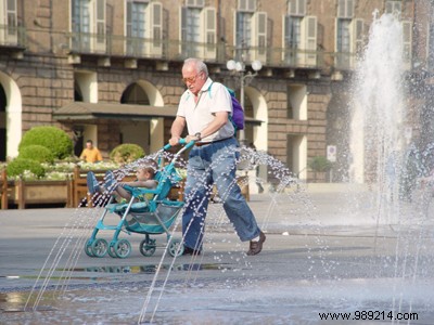 Summer holidays with grandpa and grandma 