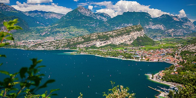 The Great Italian Lakes:Travel Itinerary and Must-See Sites 