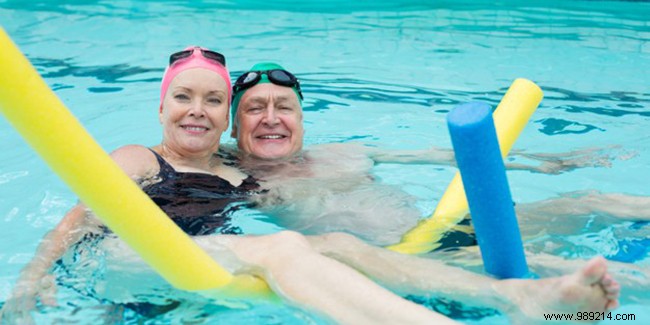 Swimming, a physical activity to be practiced without moderation by seniors 