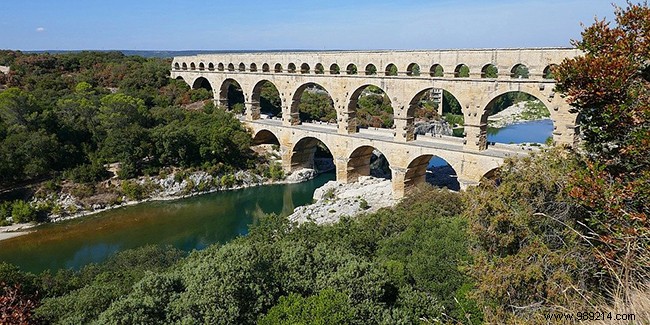 In the footsteps of Ancient Rome from Nîmes to Vaison-la-Romaine:holiday idea! 