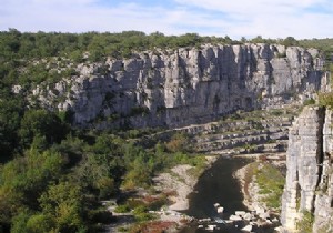 From the Ardèche to the Tarn to discover by motorhome:itinerary, advice and organization 