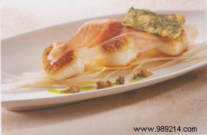 Fricassee of scallops with Pata Negra Bellota ham 