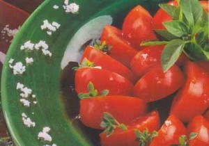 Golf tomatoes with pesto from Saint-Antoine and fleur de sel from Ile de Ré 