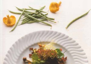 Duck aspic with chanterelle mushrooms and autumn salad 