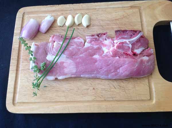 Creamy veal chop with forest mushrooms 