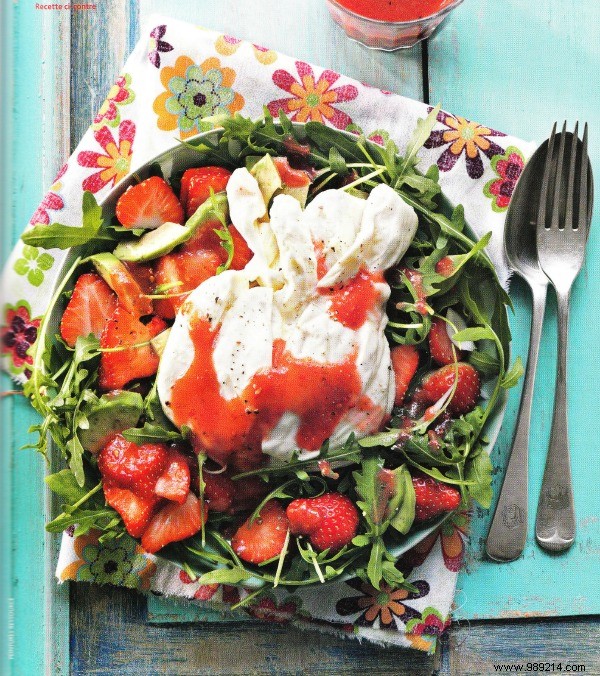 Burrata-strawberry salad 