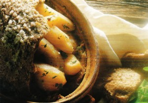 Potatoes in a salt crust 