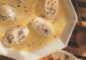 Eggs with snow and lavender cream 