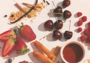 Small soup of red fruits with spices 