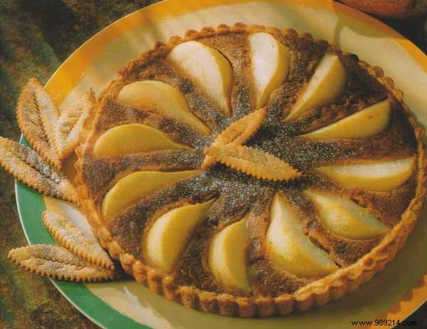 Pear and cocoa tart 