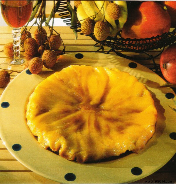 Tatin-style mango slices with maple syrup 