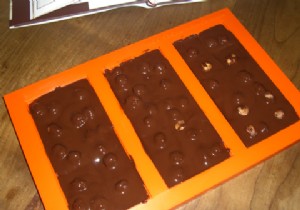 Dark chocolate bars with whole hazelnuts 