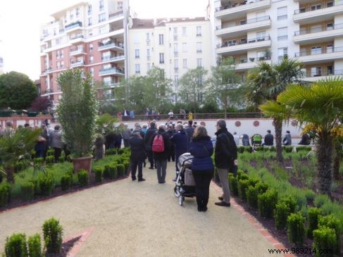 A Tuscan garden in Montrouge 