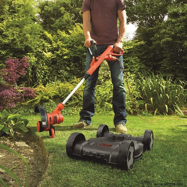 Electric scarifier comparison:Black+Decker ST5530CM-QS vs AL-KO Combi Care 38 E 