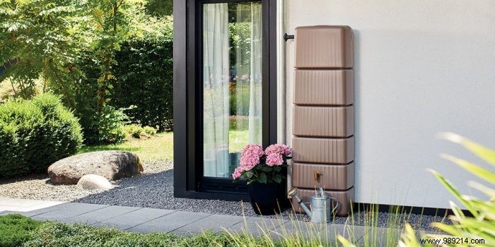 Become ecological and smart with the garden water collector 