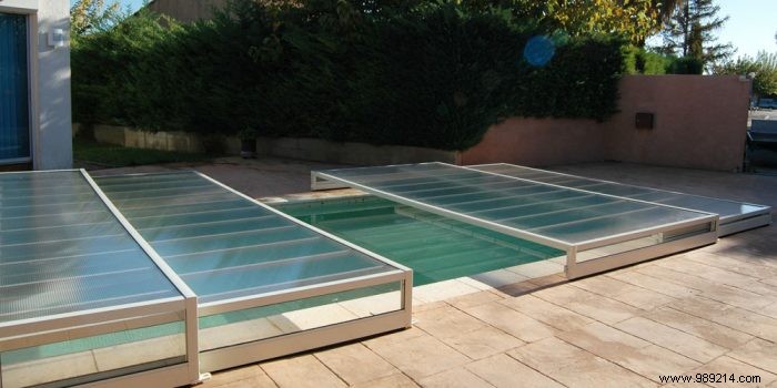 What are the different types of pool enclosures? 