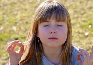 How to win the battle against lice, especially at school? 